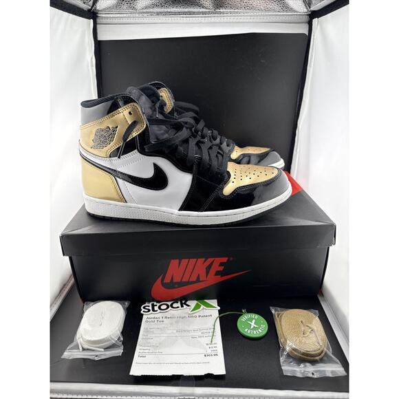 Air Jordan 1 Retro OG NRG High Gold Toe Nike Authentic - Picture 1 of 11